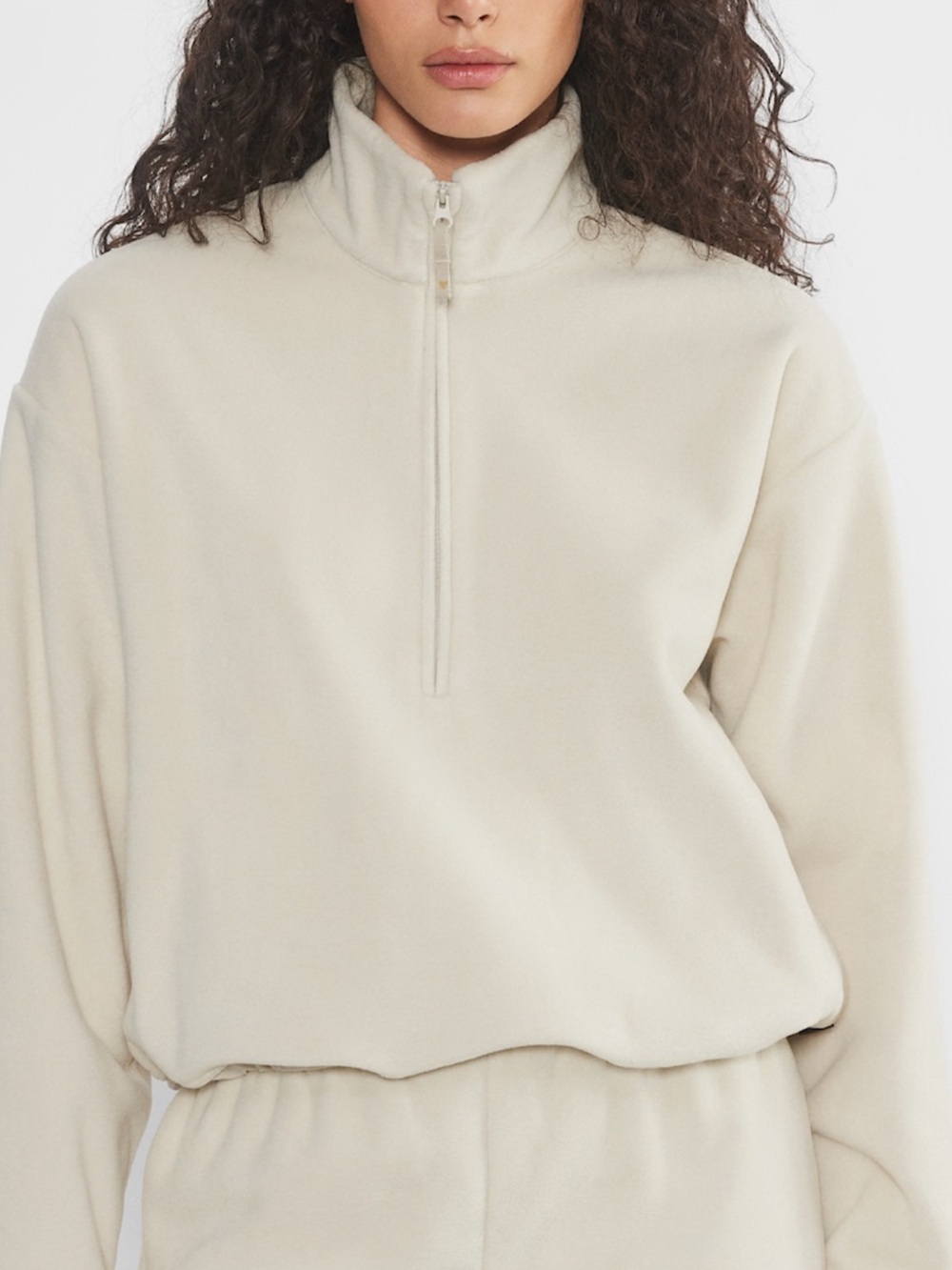 Aritzia golden polartec 200 1/4 zip fleece sweater size L